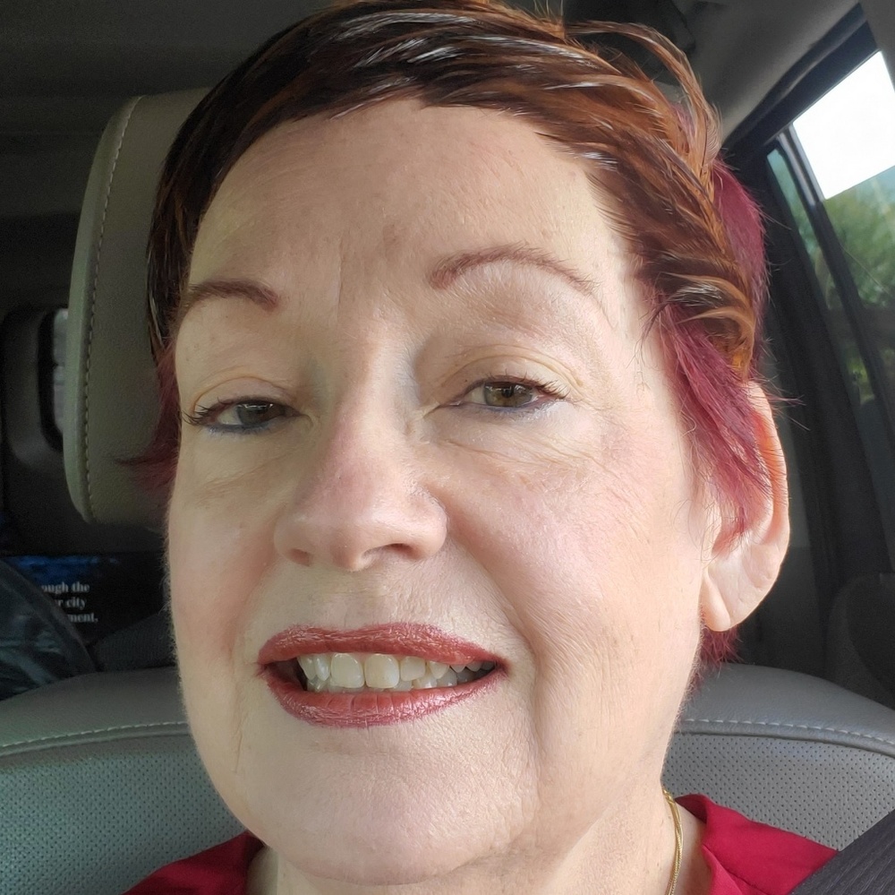 Meet your Posher, Lynn